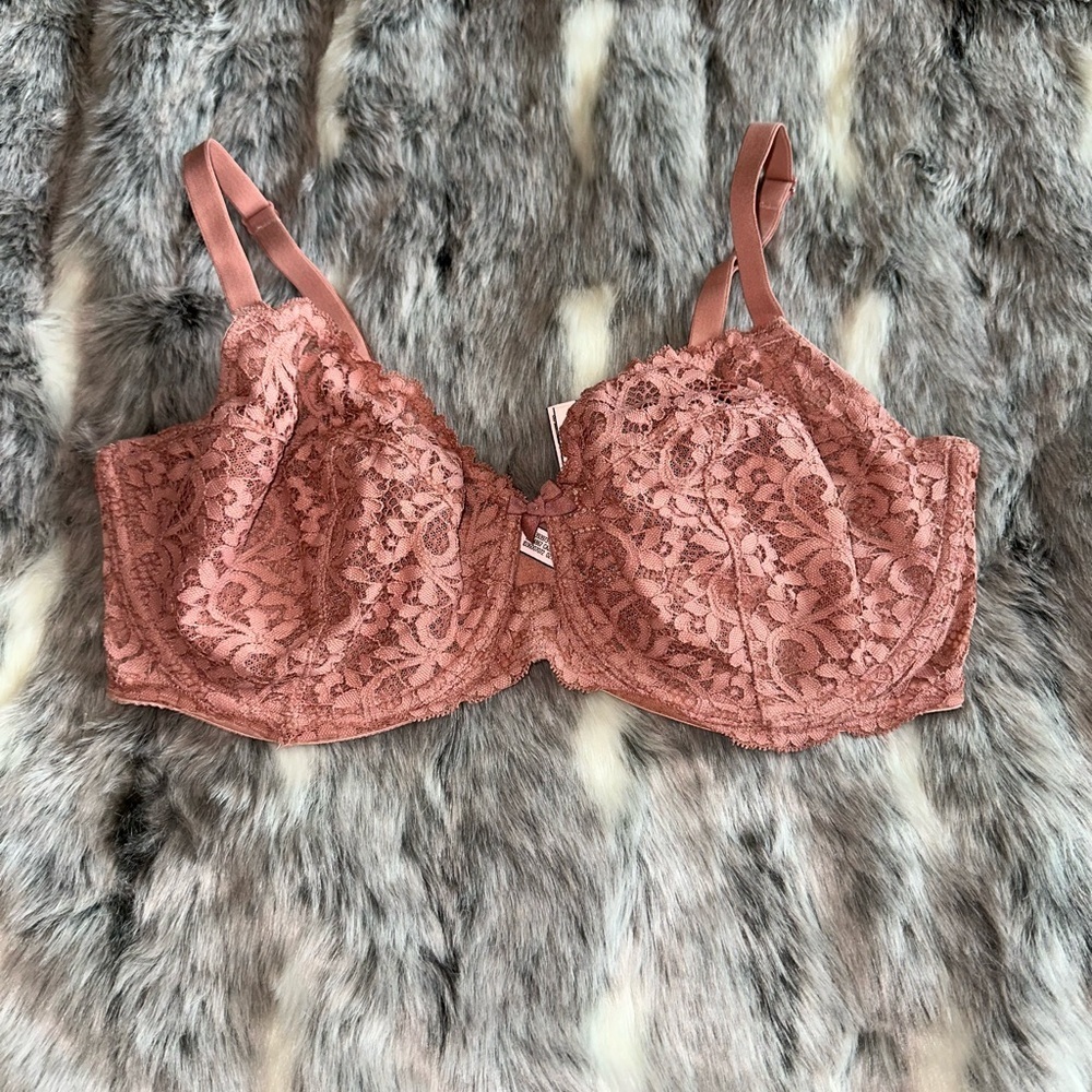 VICTORIA SECRET body by Victoria unlined Demi bra sz 36DDD